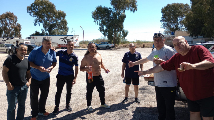 Talleres de Comodoro Rivadavia y una parada en San Antonio Oeste. 