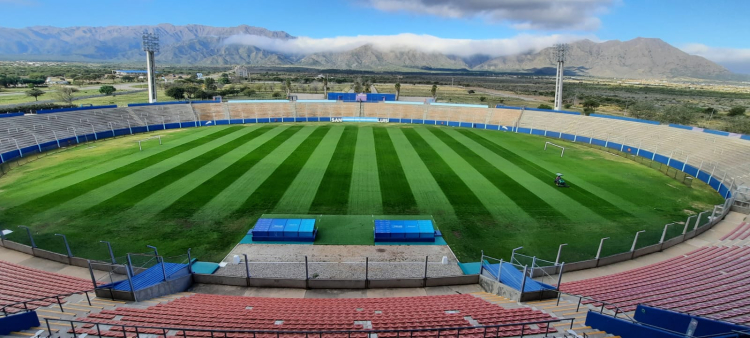 El estadio Juan Gilberto Funes de La Punta, listo para recibir las finales del Nacional AAVF