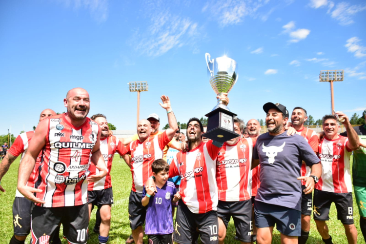 La Banda de Mar del Plata está Feliz: campeón Sudamericano Maxi