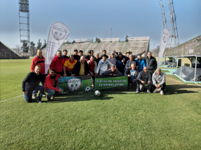 Las delegaciones llegan al Martearena de Salta