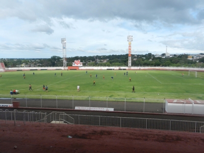 1-El estadio ABC sede de partidos de la Copa Libertadores de fútbol femenino. Aquí jugó la nogoyaense Sole Jaimes hoy figura en el Santos. Sede del certamen de veteranos. 