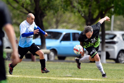 Con la lluvia de protagonista, cerr&oacute; el primer d&iacute;a del Nacional R&iacute;o Paran&aacute;