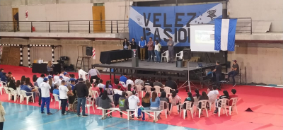 Recibimiento con honores para Vélez de San Martín de Los Andes