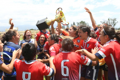 San Benito se consagró como Primer Campeón Argentino de Fútbol Femenino