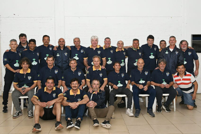 Aquí están, estos son. Plantel +55 de Sportivo Guadalupe de Santa Fe.