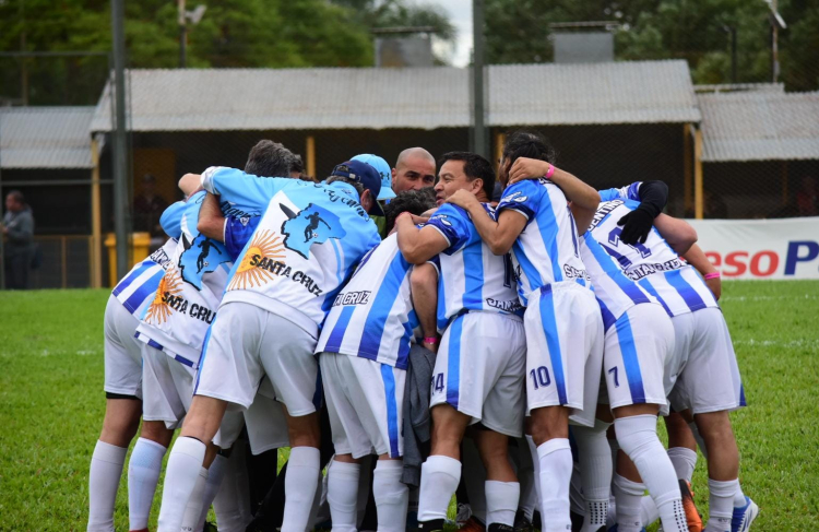 El Sudamericano pas&oacute; de la lluvia al sol y pudo desarrollar su primera jornada