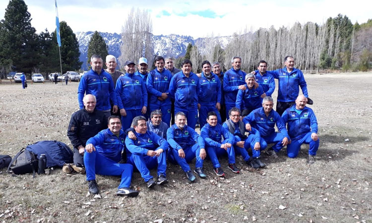 Viajeros del Sur entrenó en Lago Escondido